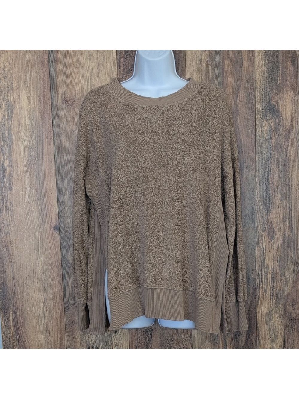 Aerie Warm Tan Inside Out Oversized Sweatshirt S                            L127